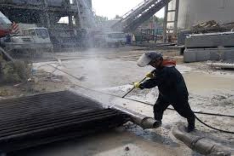 Hydro jetting  cleaning  services  for  surface cleaning