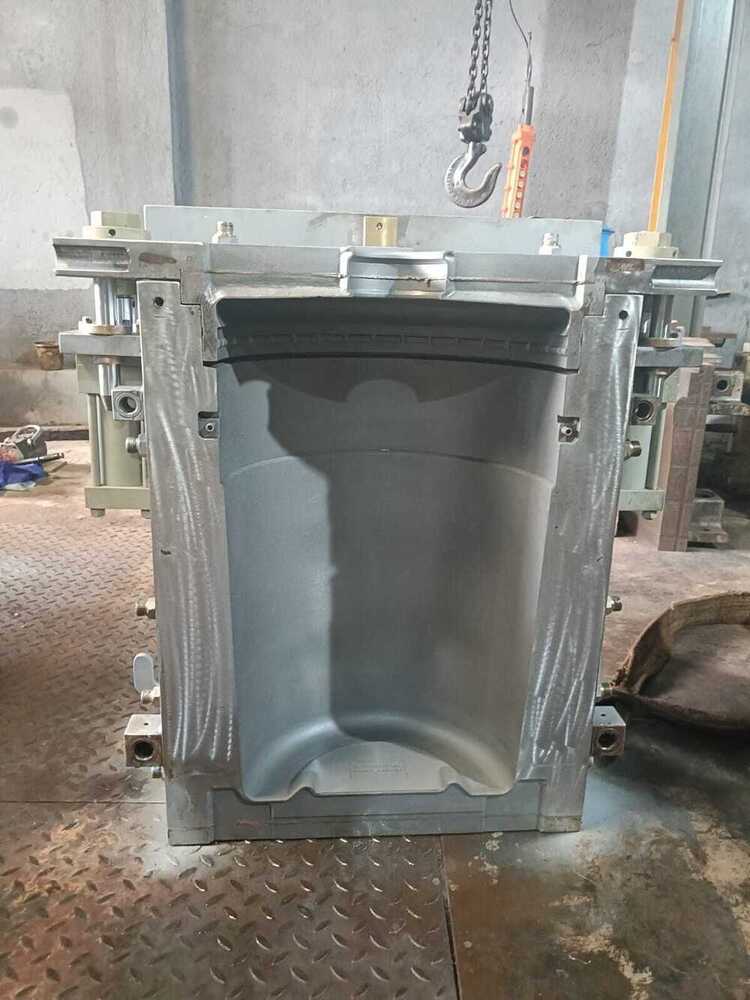 65 Ltr Bucket Mould