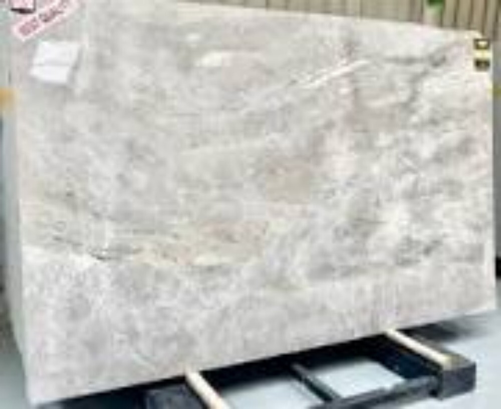 Iceberg Marble - Color: Cream