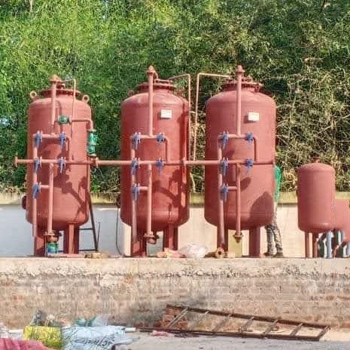 Pressure Vessel With Frontal Pipeline