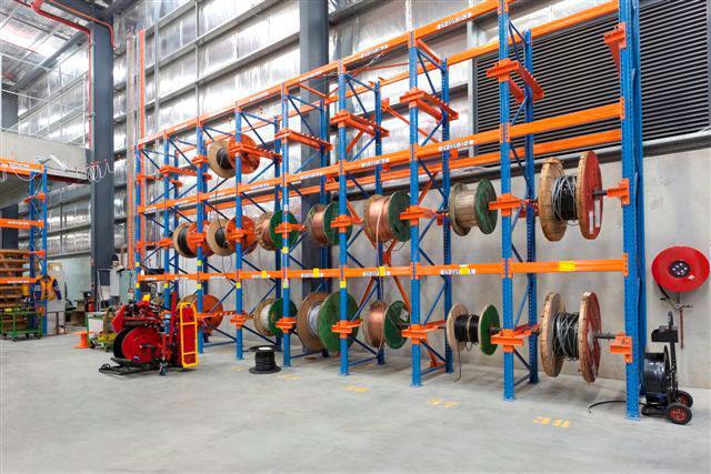 Shelving Systems - Capacity: 2000 Kg
