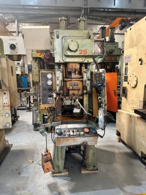 # 1718 Amada C Frame Single Crank Press - 25 Tons Capacity, 80mm Stroke, 220mm Die Height, 120 Spm , Precision Engineering For Enhanced Performance