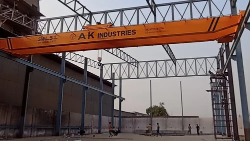 Double Girder EOT Cranes
