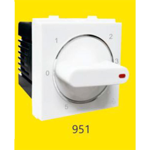 Fan Regulator | 5 Step Regulator Cube - Color: White