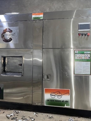 25 Kg Waste Compost Machines - Color: Silver