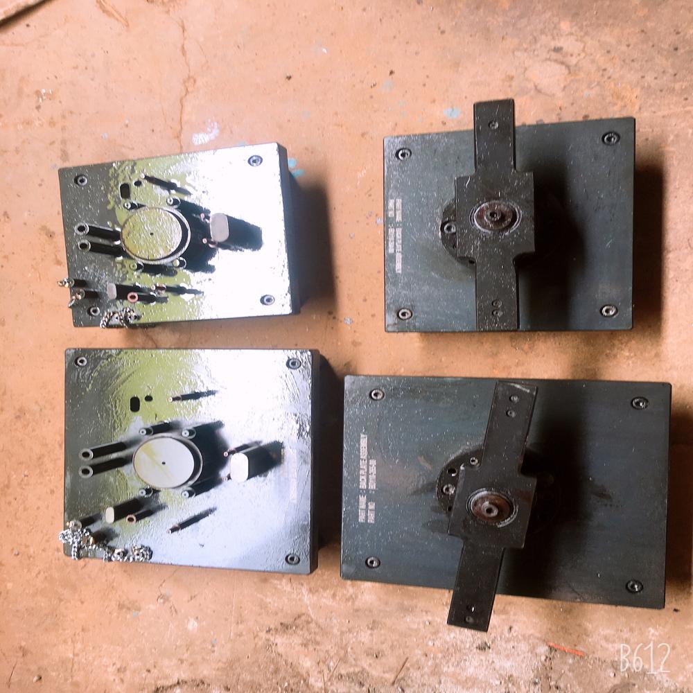  Receiver Gauges