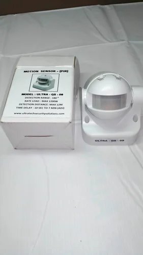 Ultra Qs - 09 180 Degree Pir Motion Sensor - Features: Low Power Consumption