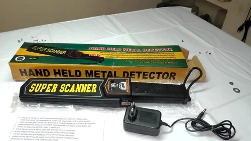 9 ULTRA DLX 2 Hand Held Metal Detector