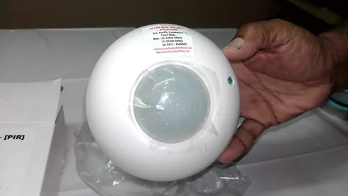 Ultra-qs-07 Pir Motion Sensor - Features: Low Power Consumption