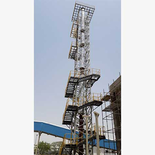 संरचनात्मक रूप से समर्थित चिमनी