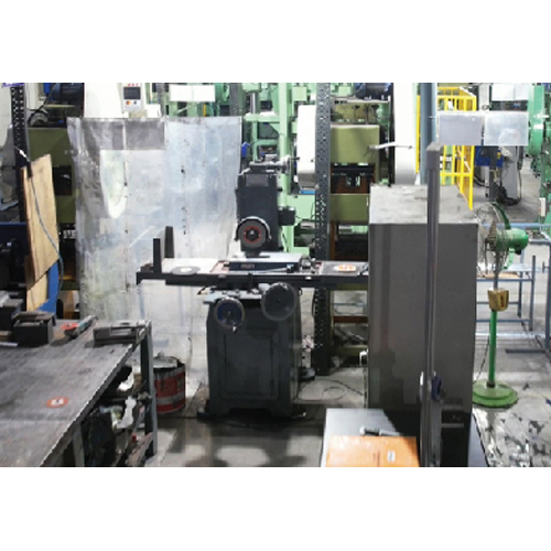 Surface Grinder Machine - Feature: High Efficiency