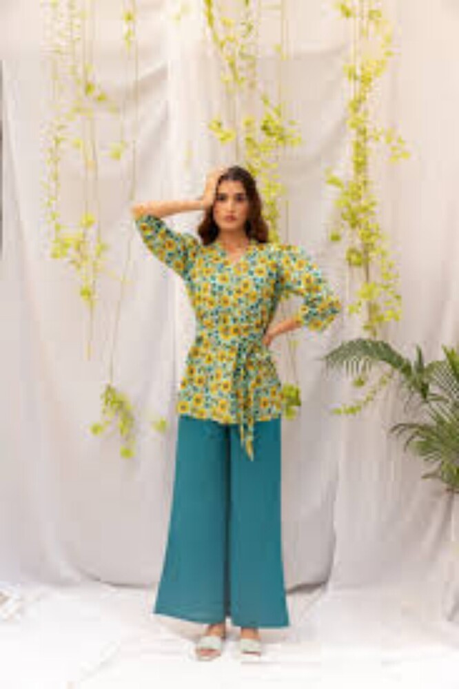 Shirt And Straight Pants Co-ord Set For Women - Color: Multicolor
