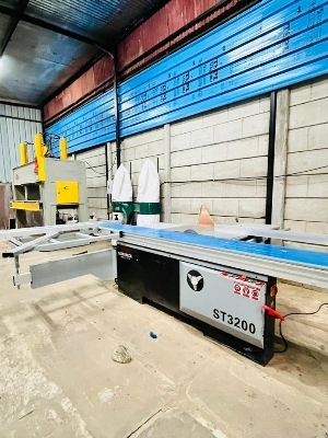 panel saw machine