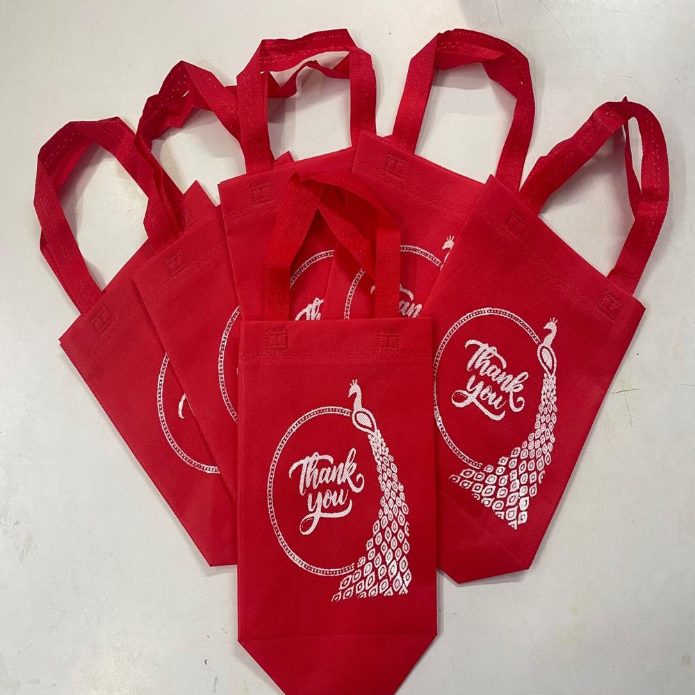 non woven gift bags