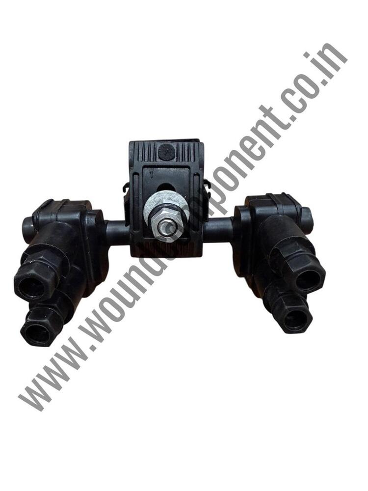Satelite Connector - Color: Black