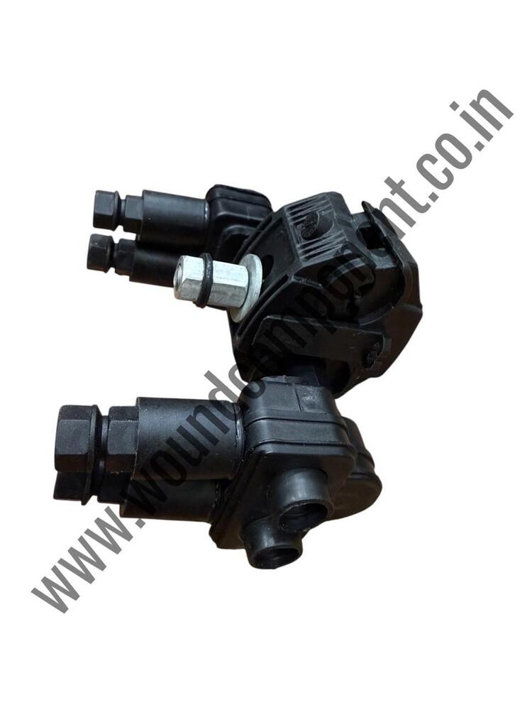 Satelite Connector - Color: Black