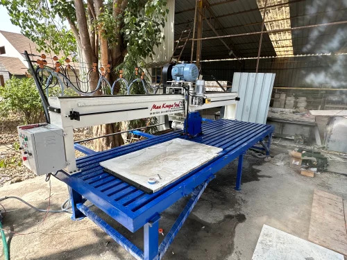 Stone Cutting Machine - Color: Blue