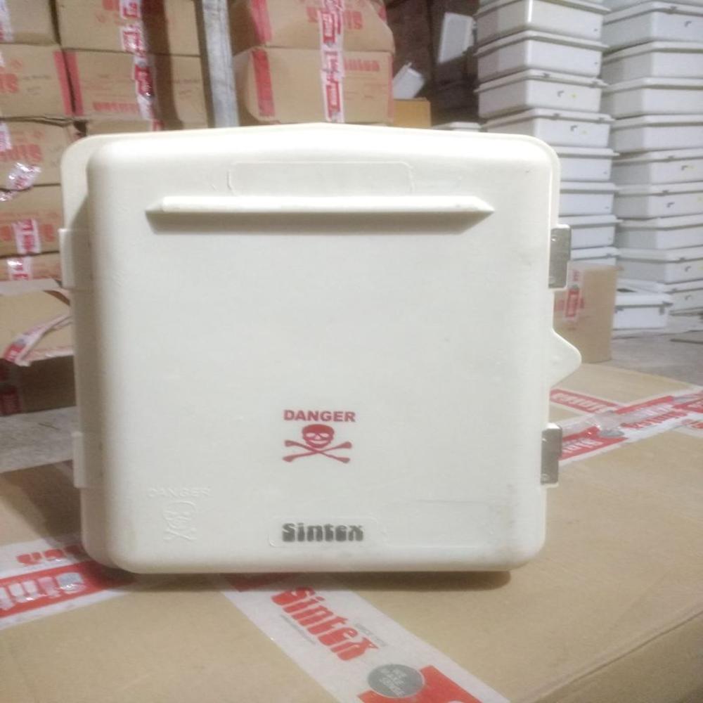 Junction Box 3527 - Color: White