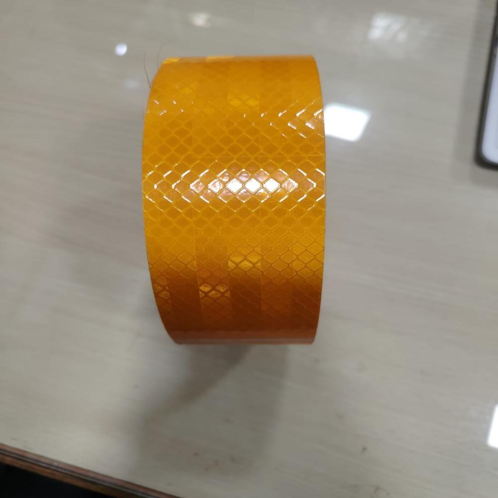 C3 Yellow Retro Reflective Tape - Dimension (L*w*h): 45.7m A 50mm A 100mm Millimeter (Mm)