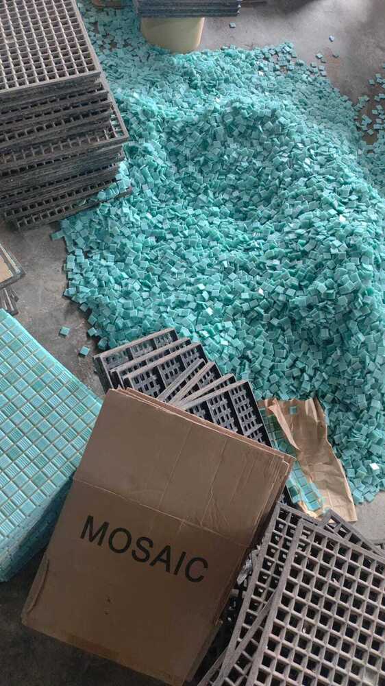 GLASS MOSAIC TILES MANUFACTURER