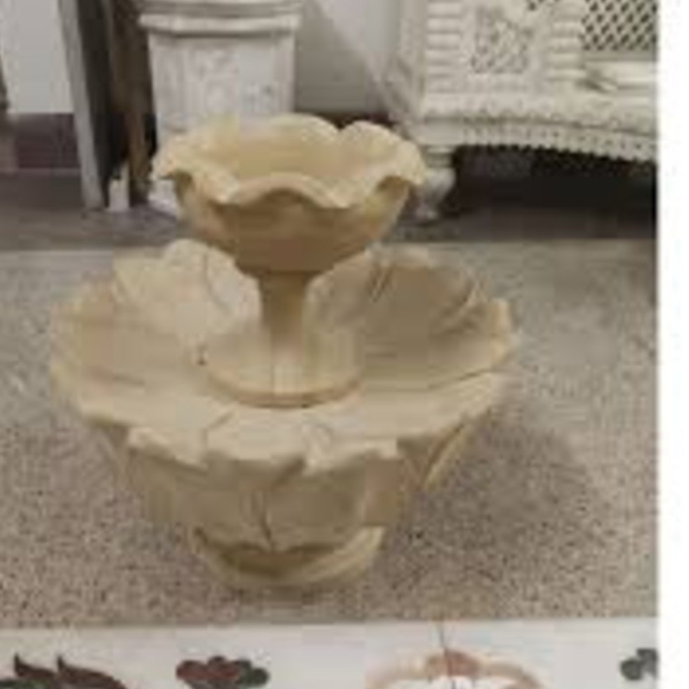 Indoor Marble Waterbody - Color: White