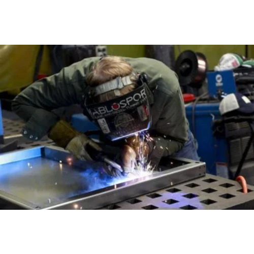 सीएनसी शीट मेटल फैब्रिकेशन -