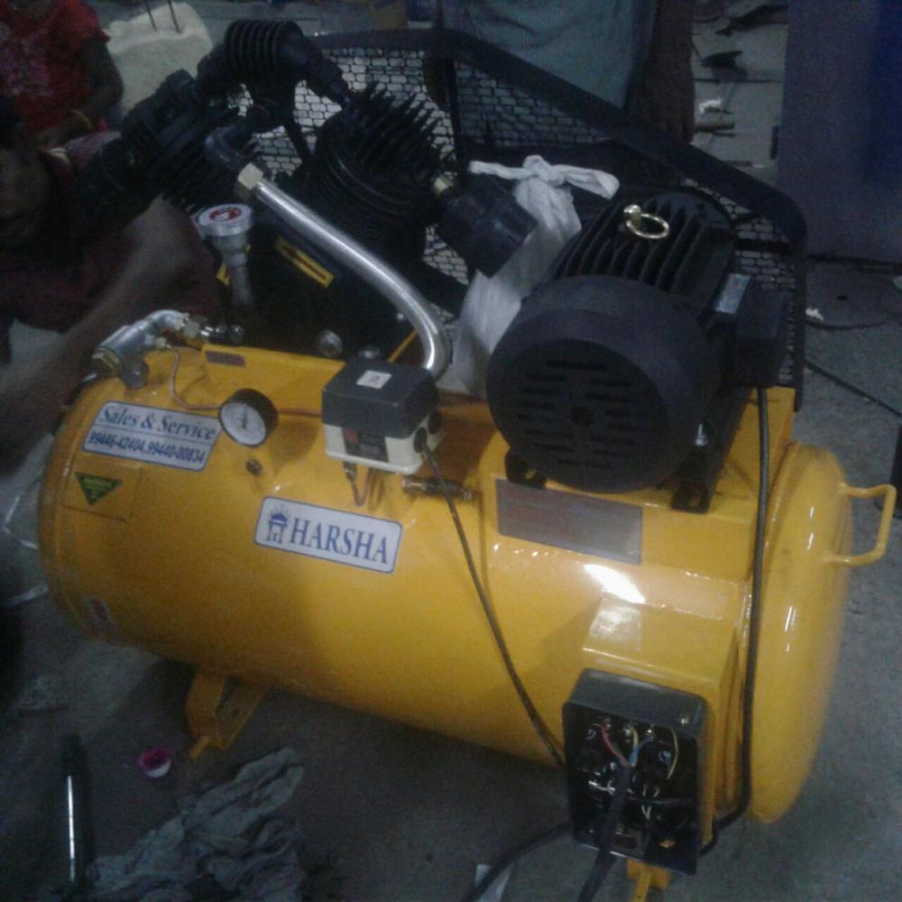 Semi Automatic 7.5 Hp Air Compressor