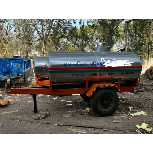 6000 L Stainless Steel Tractor Water Tanker - Surface Finish: Polished / Brushed