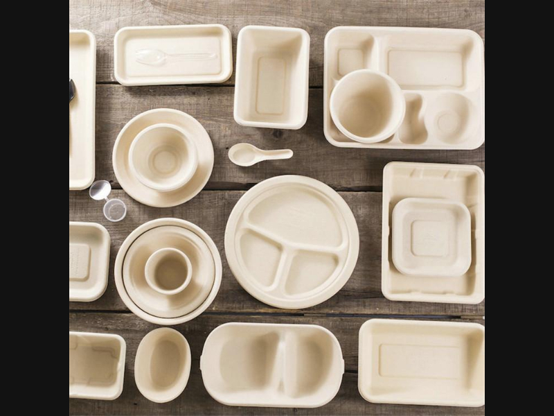 Plastic containers
