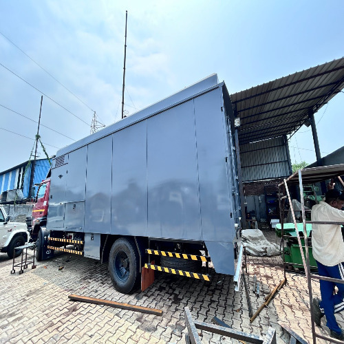 Mobile Service Van - Surface Finish: Paint Coated