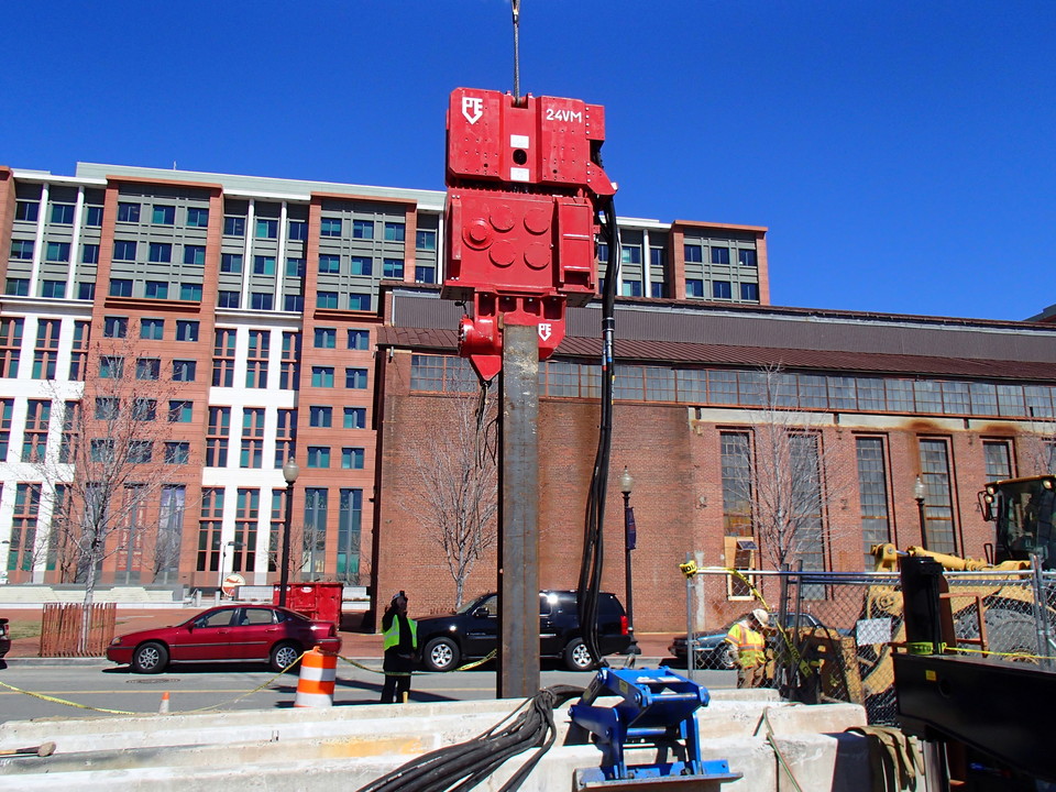 Industrial Vibro Hammer - Automatic Grade: Manual