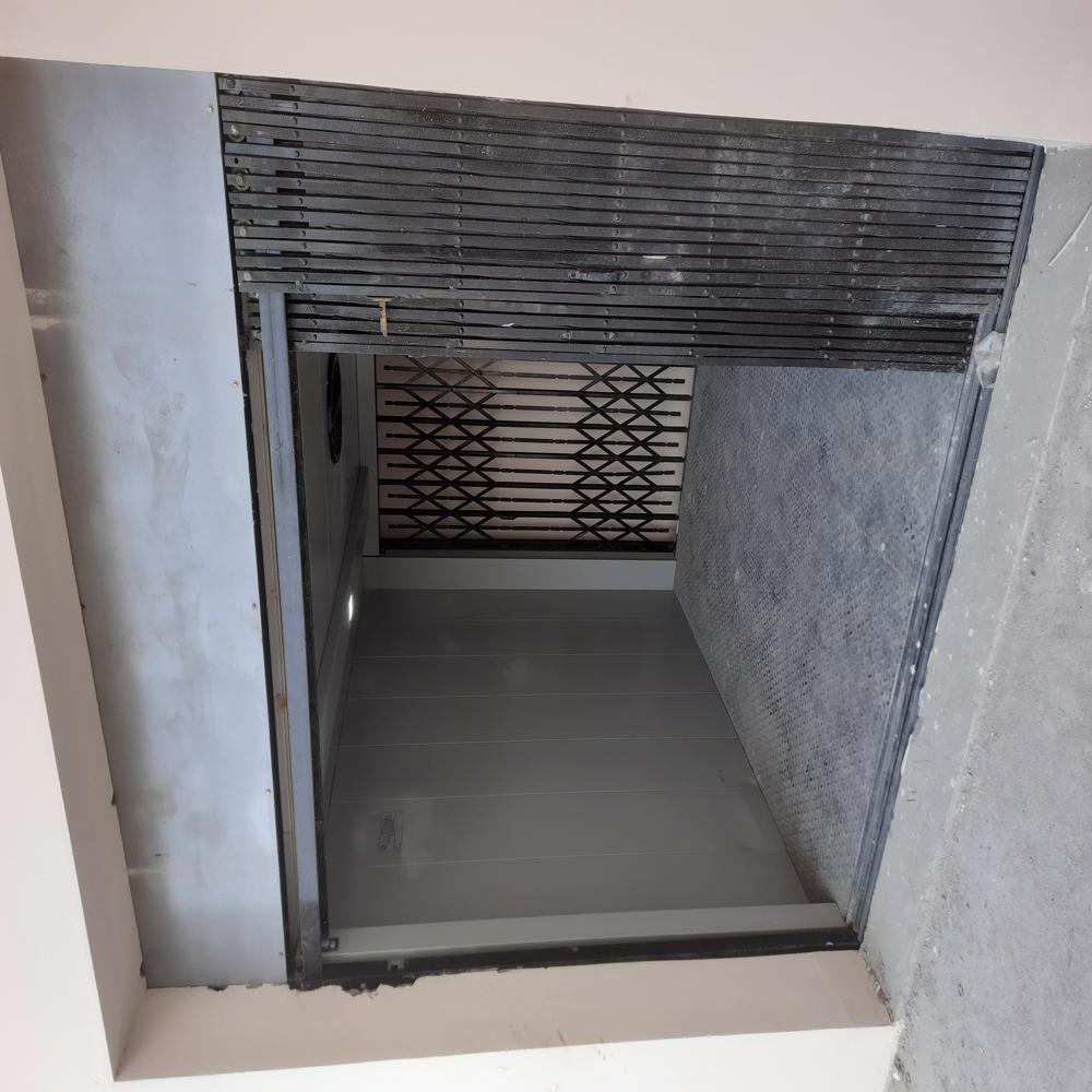 goods cum passenger lift