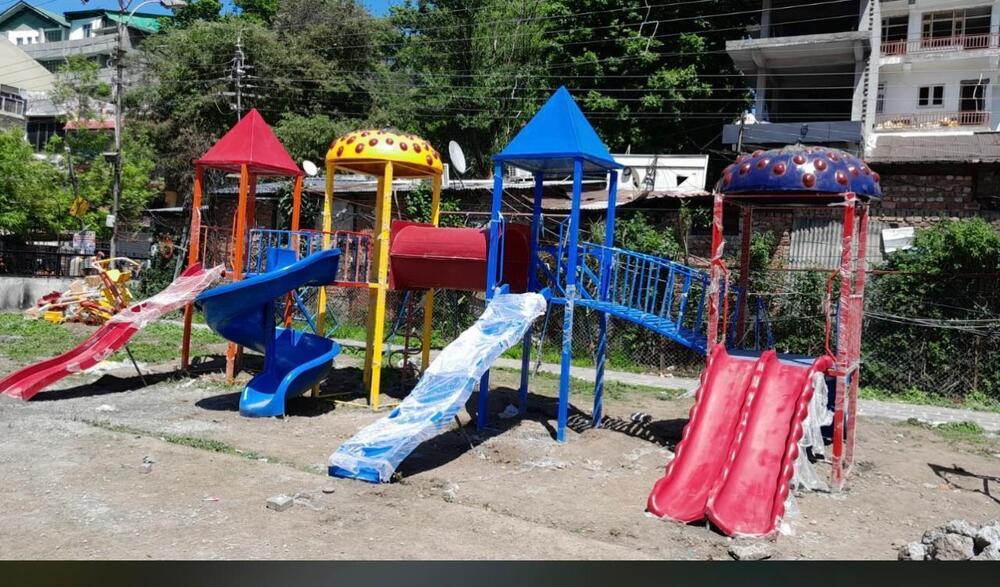 Frp 7 In 1 Multi Station For Kids - Color: Different Available