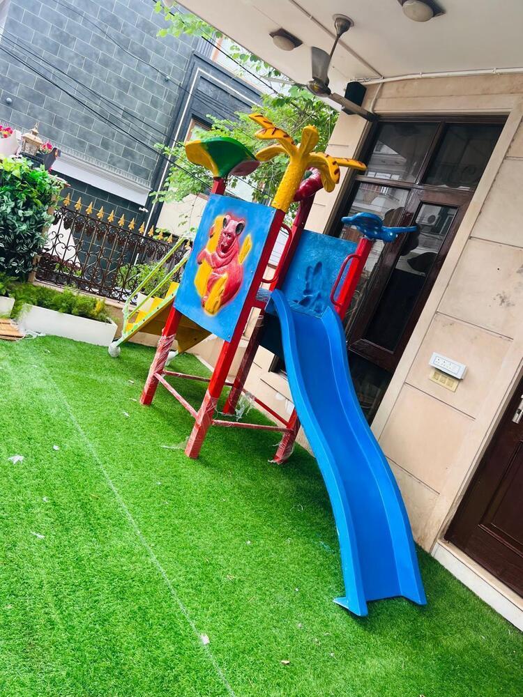 Small Frp Play Equipment - Color: Different Available