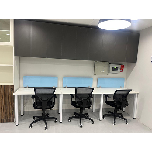 1200X600mm Metal Leg Workstation With Lacquered Glass Linear Sitting