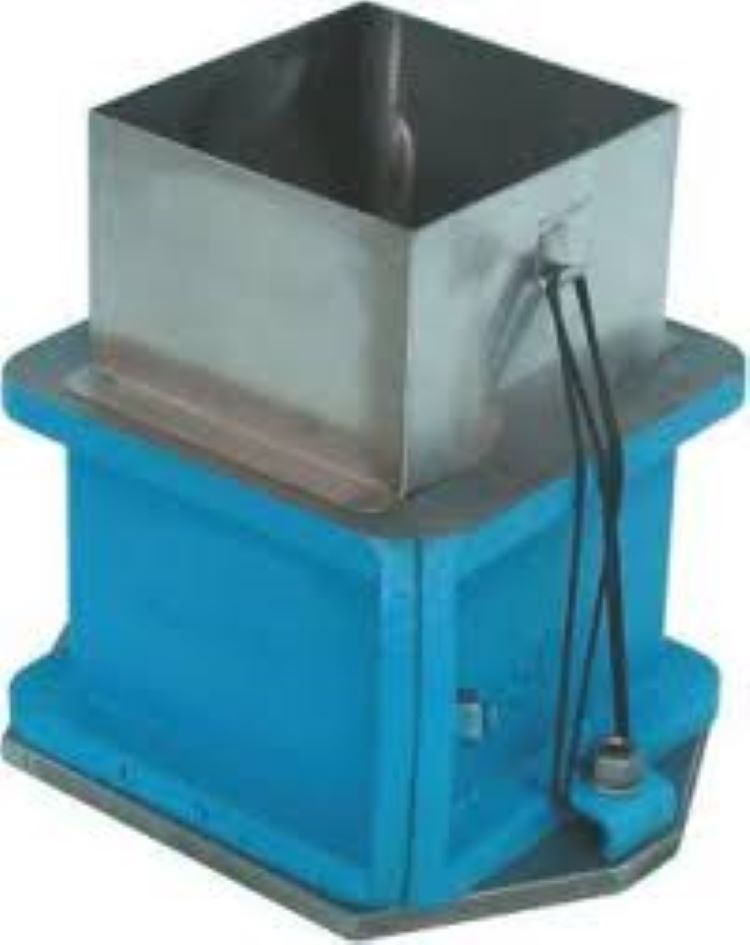 Filling Hopper For Mould