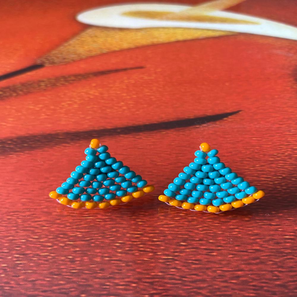 Fashionable earrings