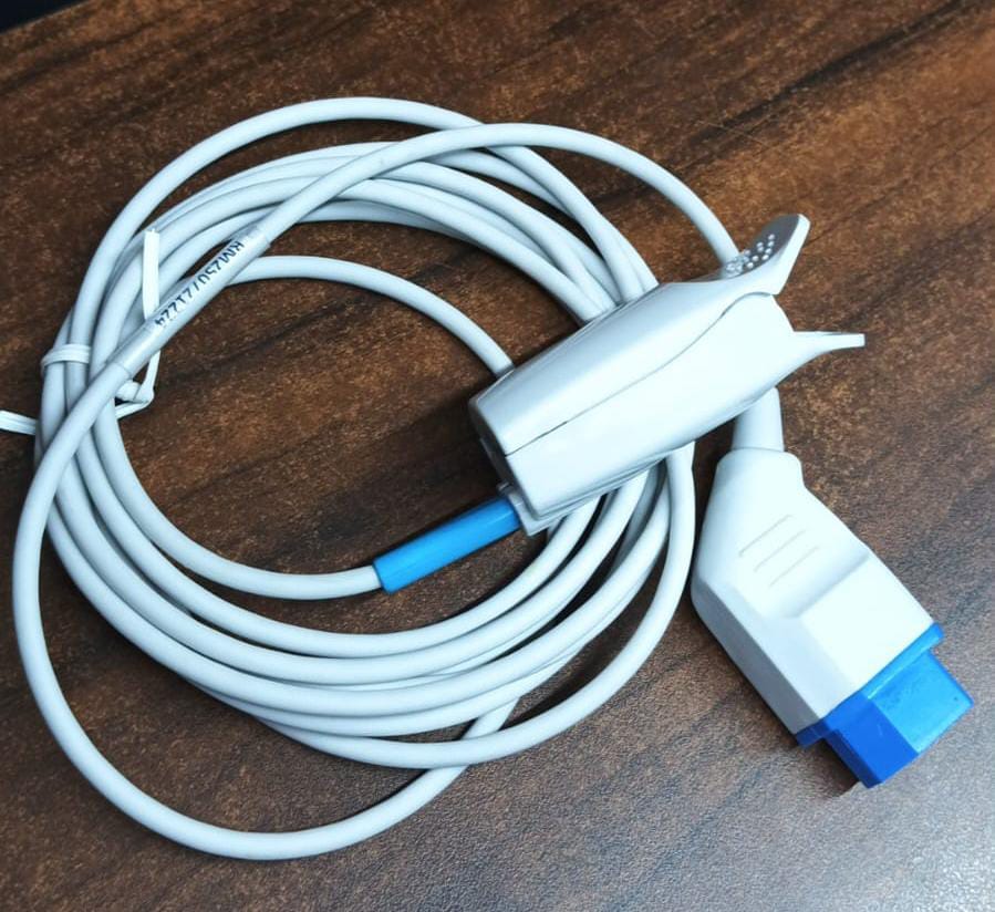 Spo2 Sensor - Medical Grade Accuracy | Lightweight Design, User-friendly Interface, Wireless Connectivity