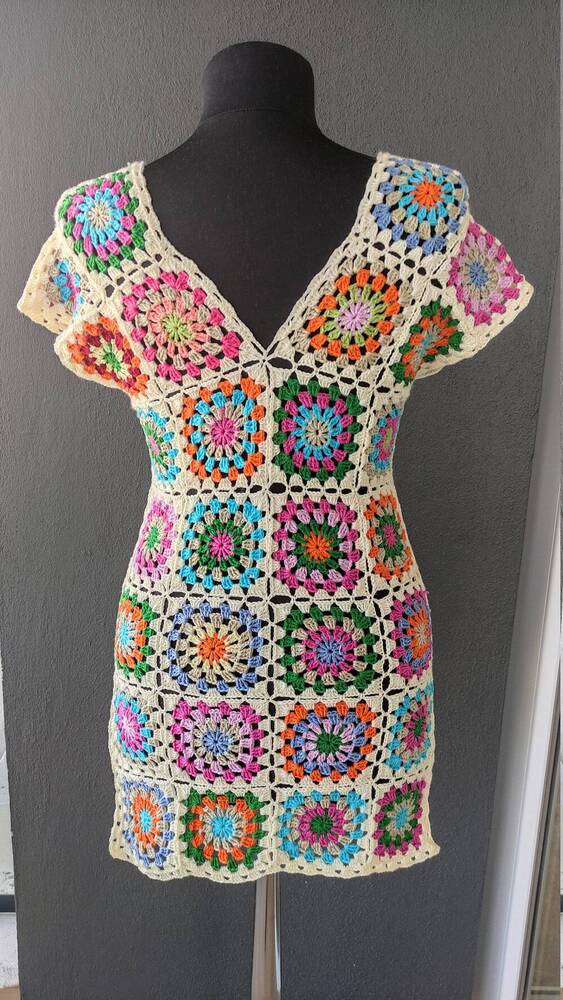 Granny Square Handmade Crochet Crop Top For Women