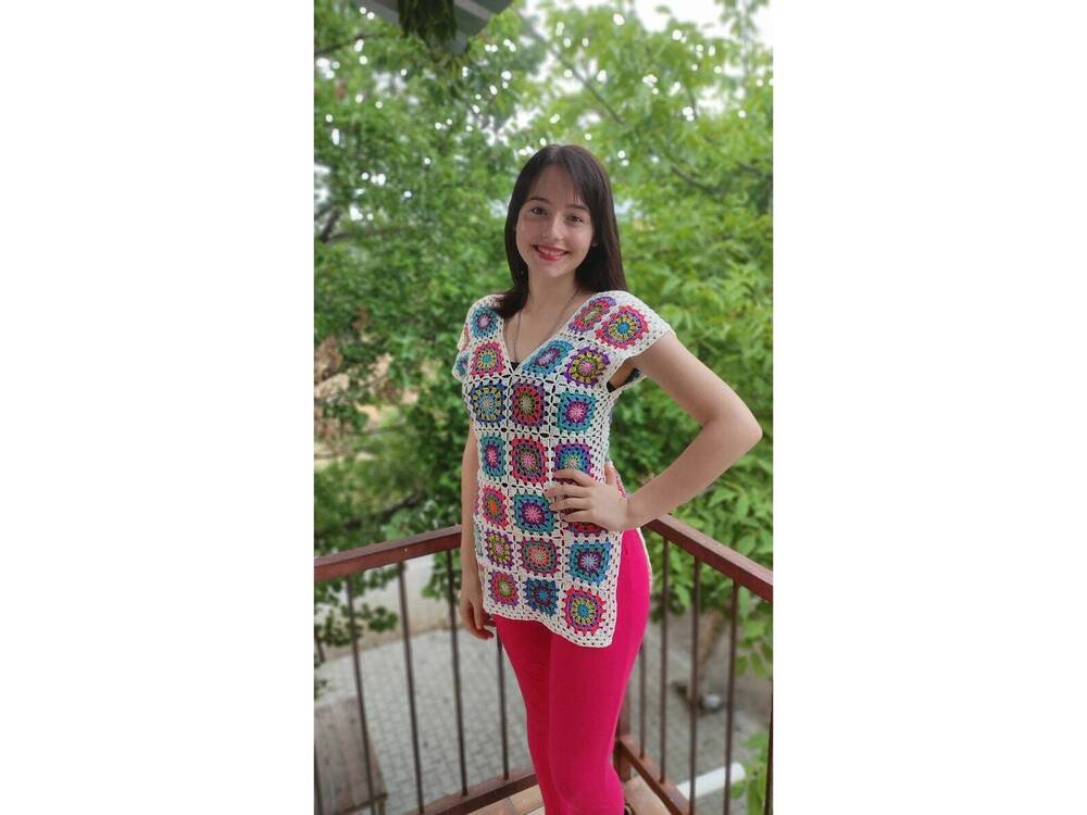 Granny Square Handmade Crochet Crop Top For Women