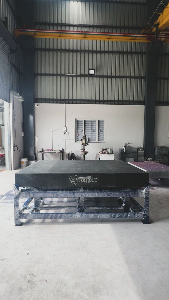 Precision Granite Surface Plate - Application: Laboratory