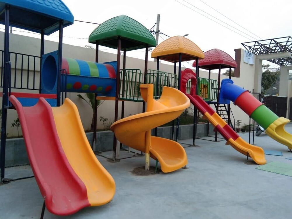 Children Outdoor Playground Equipment Manufacturer