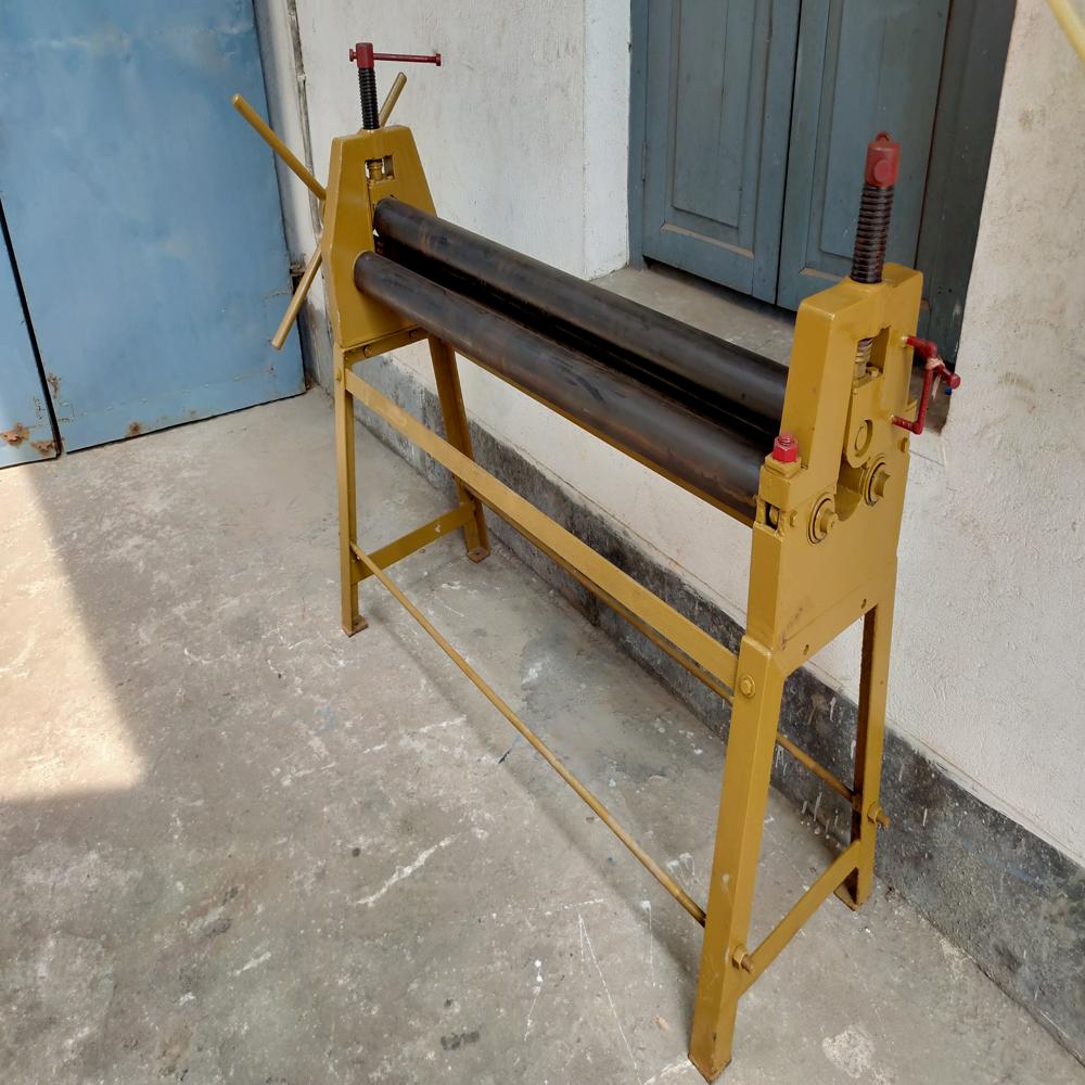 Sheet Roller Machine - Dimension (L*w*h): 52 Inch (In)