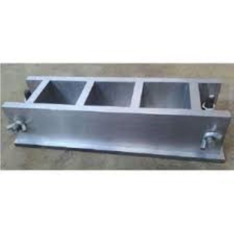 Cube Mould (Three Gang)