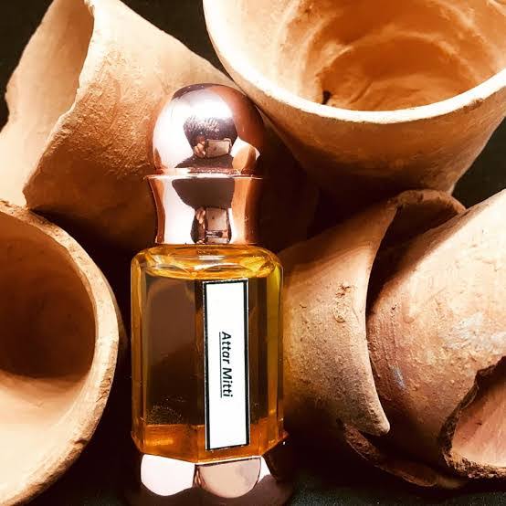 Mitti Attar