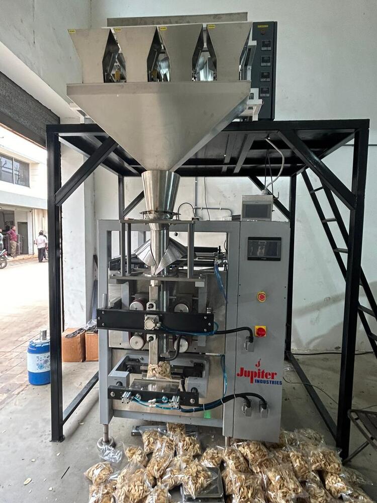 Four Head Chips/ Waffers Packing Machine