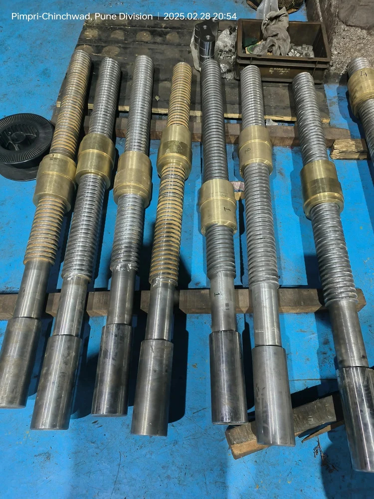 थ्रेडेड लीड स्क्रू