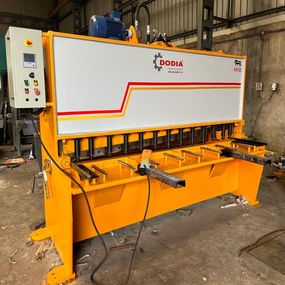 Hydraulic Shearing Machine - Stainless Steel, Green, 220 Volt | Semi-automatic, Frequency Speed Control, 2-year Warranty