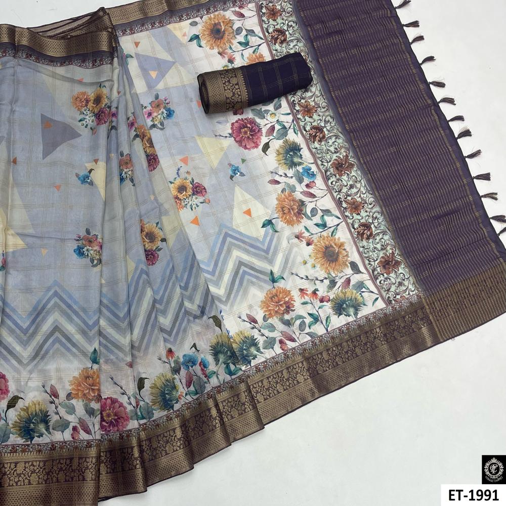 3D FLORAL AND GEOMETRIC SAREE
