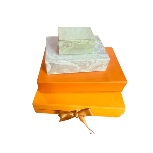 Gift Boxes - Color: White